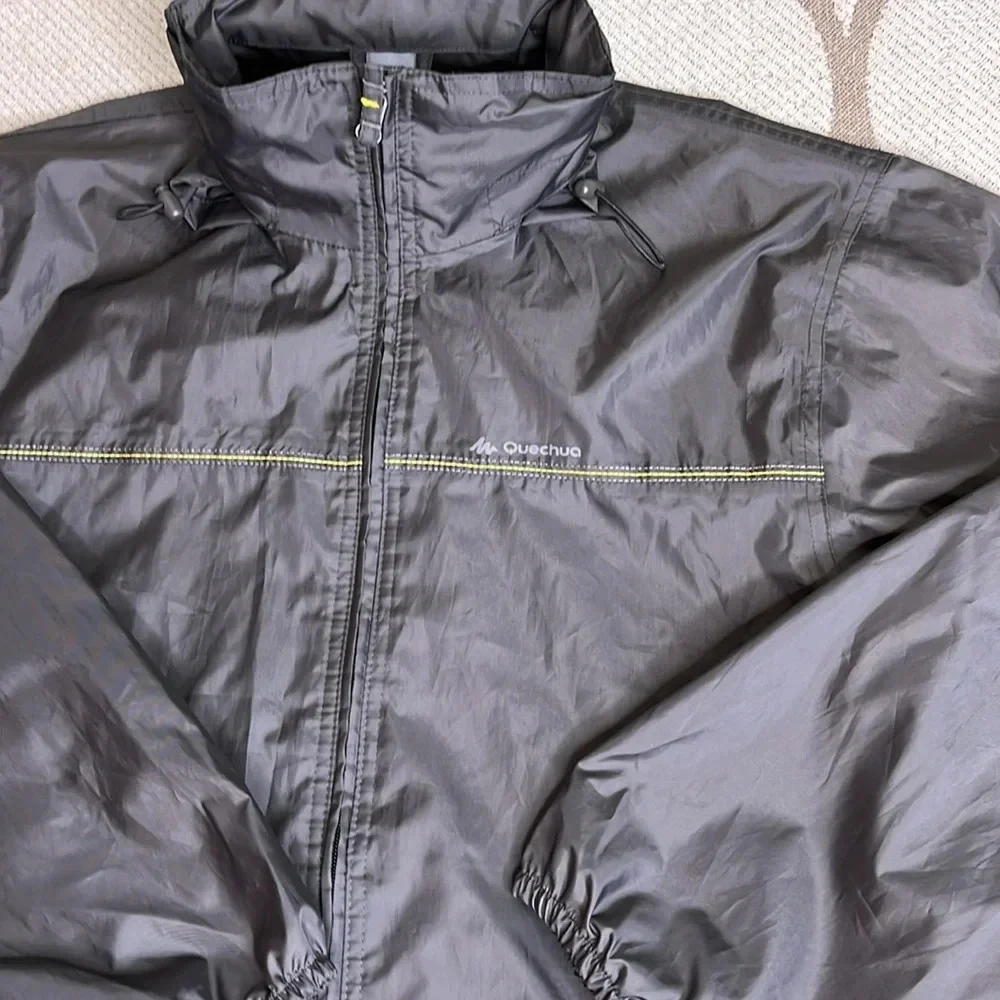Quechua Raincut Phantom WINDPROOF AND WATER-REPELLENT HIKING Fullzip Jacket